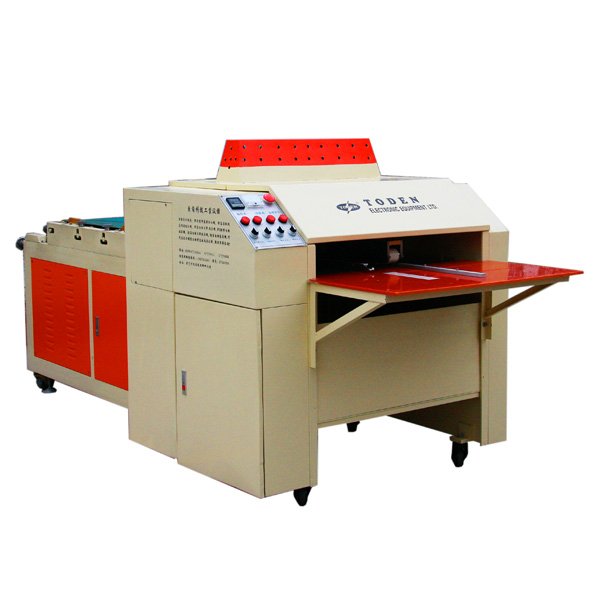 PP膠盒半自動(dòng)膠盒糊盒機(jī)AP-16 PP膠盒半自動(dòng)膠盒糊盒機(jī)AP-16