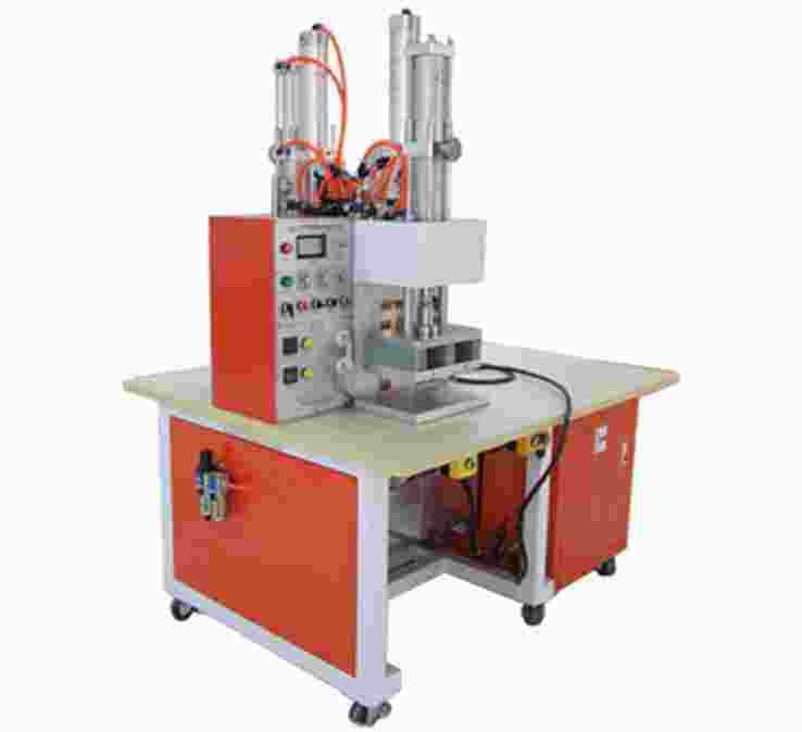 手機(jī)皮套雙頭高周波電壓機(jī)AT-8003 手機(jī)皮套雙頭高周波電壓機(jī)AT-8003